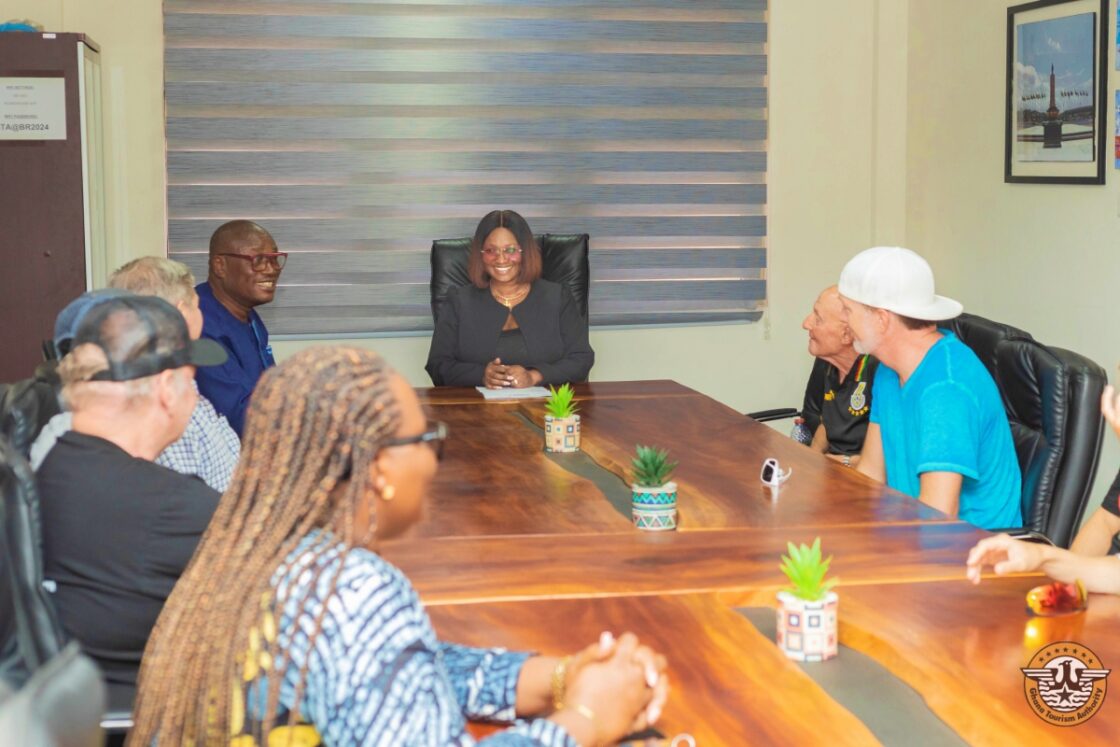 GTA Welcomes and Engages 2025 Paragliding Pilots Ahead of Festival