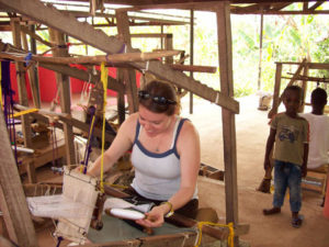 adanwomse-kente-village
